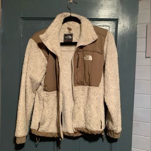 North face fleece zip up